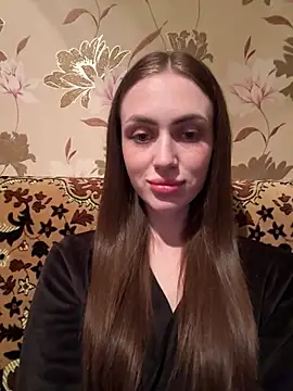 Snapshot of AlinaLove3213 chatting on June 14, 2026, 7:49 pm AlinaLove3213 online show from June 14, 2026, 7:49 pm