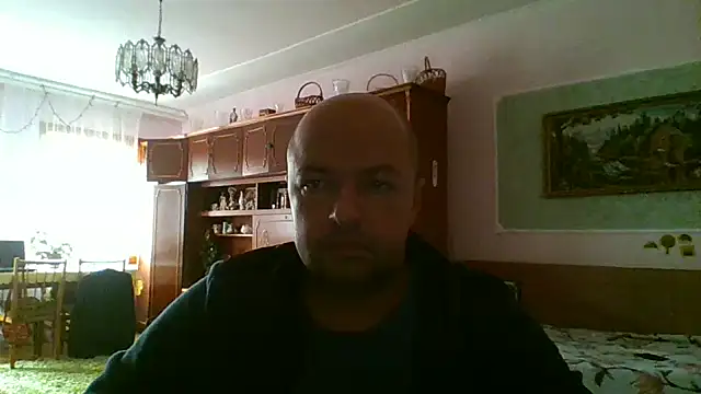 Luceriusbigass online show from November 9, 2025, 8:56 am