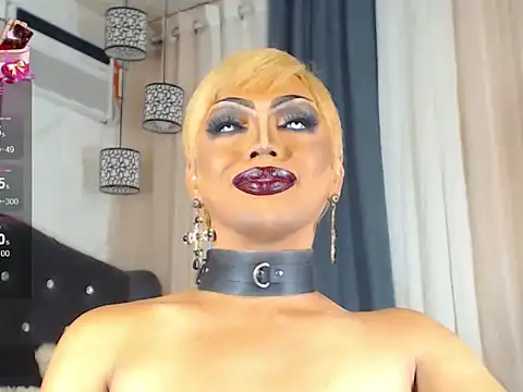 Snapshot of ButtWhoreBELLA chatting on June 3, 2026, 2:33 pm ButtWhoreBELLA online show from June 3, 2026, 2:33 pm