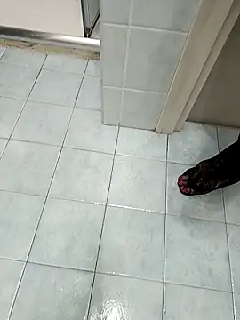 Snapshot of SELENE1990 chatting on May 10, 2026, 2:22 pm SELENE1990 online show from May 10, 2026, 2:22 pm