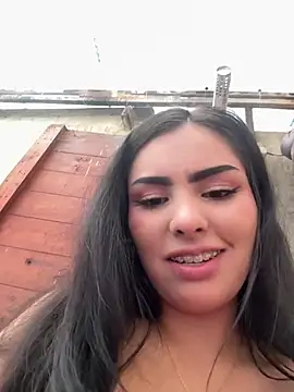 Kloe zaf online show from April 16, 2026, 9:39 pm