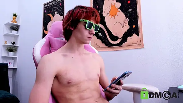 fin579309 online show from April 15, 2026, 8:42 pm