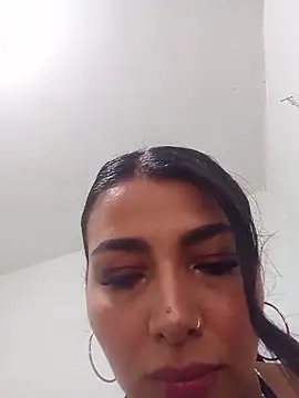 Antonella-corruso online show from May 29, 2026, 11:58 pm