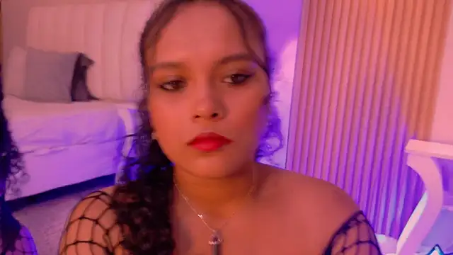 Snapshot of ValeriaJolie chatting on April 10, 2026, 2:50 am ValeriaJolie online show from April 10, 2026, 2:50 am