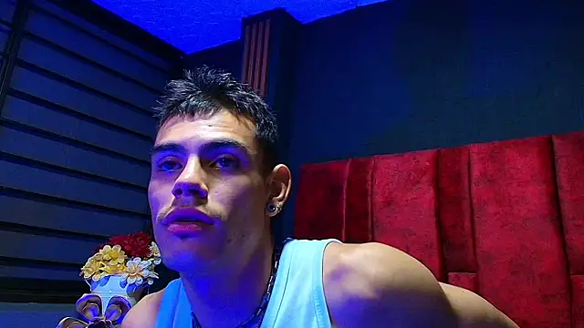 Snapshot of RomeoBoselli__ chatting on July 6, 2026, 2:30 am RomeoBoselli online show from July 6, 2026, 2:30 am