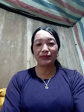 vanlucky2 online show from April 19, 2026, 11:40 pm