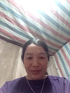 vanlucky2 online show from April 25, 2026, 11:02 am