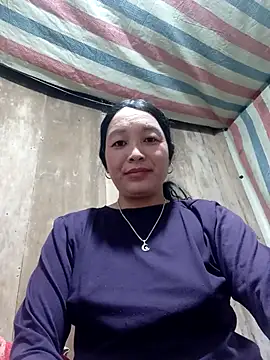 vanlucky2 online show from May 8, 2026, 4:18 am