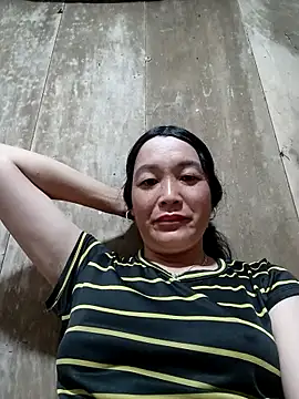 vanlucky2 online show from May 15, 2026, 10:50 pm