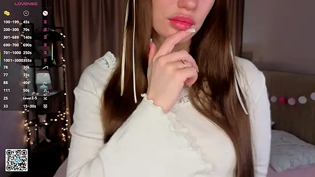 JerleneBelfy online show from June 23, 2026, 3:37 am