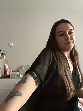 RiannaBrown online show from April 13, 2026, 3:01 am