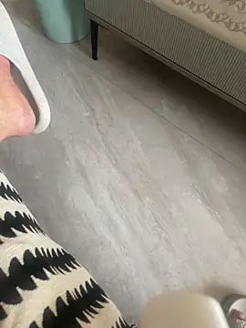 liming187 online show from April 9, 2026, 6:02 am