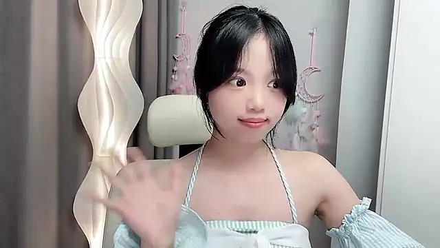 Snapshot of Xiaoqing00 chatting on May 22, 2026, 3:28 pm Xiaoqing00 online show from May 22, 2026, 3:28 pm