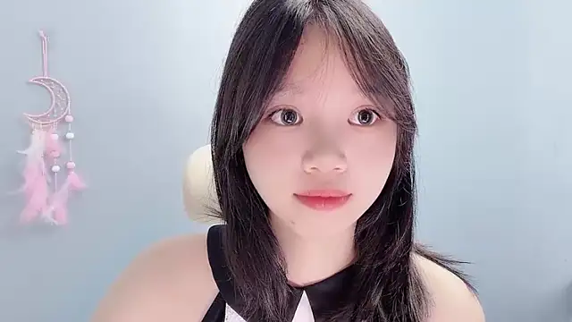 Xiaoqing00 online show from July 3, 2026, 5:03 am