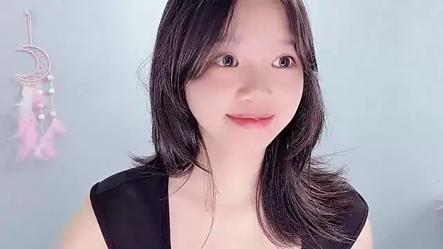 Xiaoqing00 online show from July 7, 2026, 4:37 am