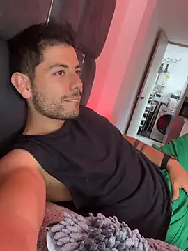 Roman Belmont online show from April 15, 2026, 7:58 pm