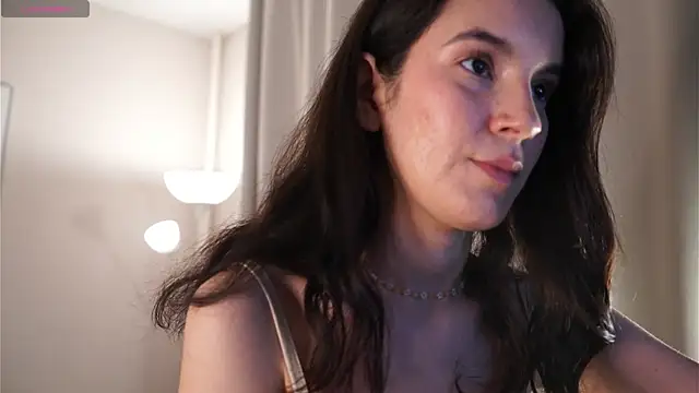 SansaSunshine online show from April 14, 2026, 4:24 pm