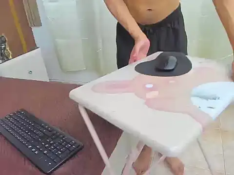 Snapshot of NobaCortez chatting on April 9, 2026, 6:19 am NobaCortez online show from April 9, 2026, 6:19 am