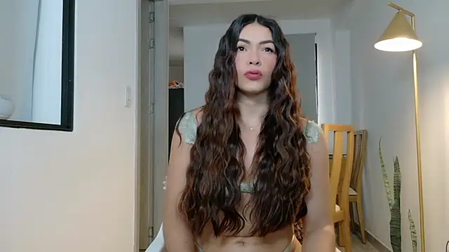 alisson-tylor online show from July 10, 2026, 7:05 pm