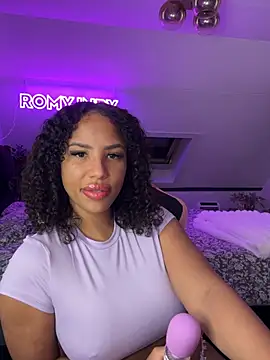 princessromyindy online show from April 8, 2026, 8:42 pm