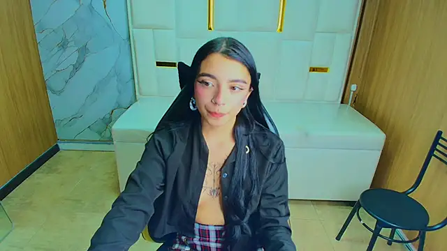 Snapshot of Samantha_petite_tf chatting on May 3, 2026, 3:12 am Samantha petite tf online show from May 3, 2026, 3:12 am