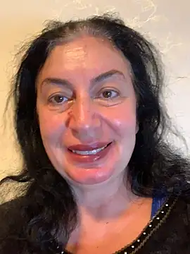 Lizzaa80 online show from June 18, 2026, 5:06 pm