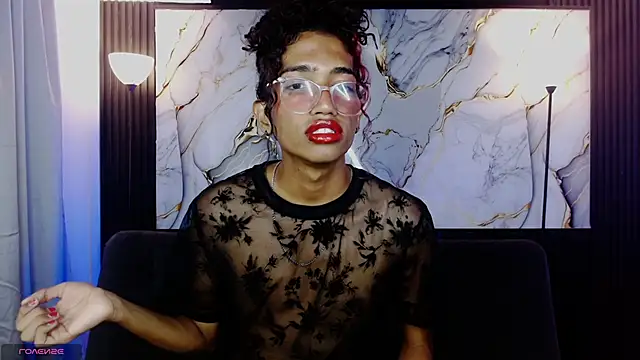 Snapshot of triiangel_latinboy chatting on May 7, 2026, 12:38 am triiangel latinboy online show from May 7, 2026, 12:38 am