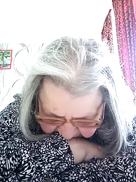 MartaMia68 online show from May 11, 2026, 2:45 pm
