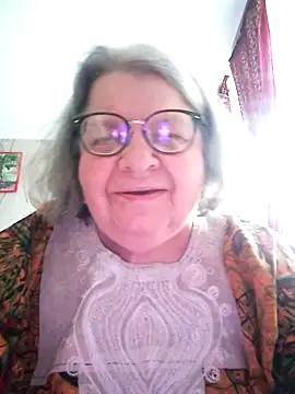 MartaMia68 online show from May 17, 2026, 4:03 pm