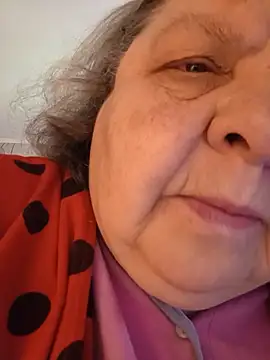 Snapshot of MartaMia68 chatting on June 1, 2026, 6:59 am MartaMia68 online show from June 1, 2026, 6:59 am