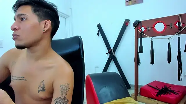 Mateo and Jose online show from May 24, 2026, 5:01 am