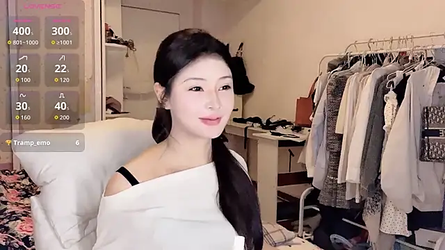 secret-anan online show from May 12, 2026, 5:10 pm