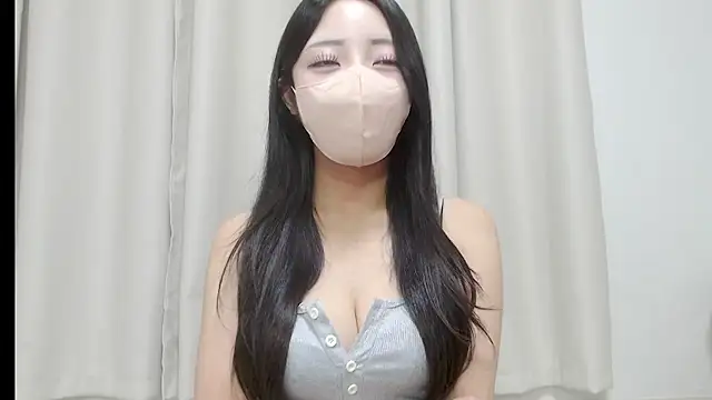 RIN RIN   online show from August 4, 2026, 12:19 pm