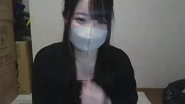 yuna  chandayo online show from April 11, 2026, 11:58 am