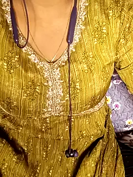 Snapshot of SEXY_NOOR01 chatting on April 11, 2026, 7:24 am SEXY NOOR01 online show from April 11, 2026, 7:24 am