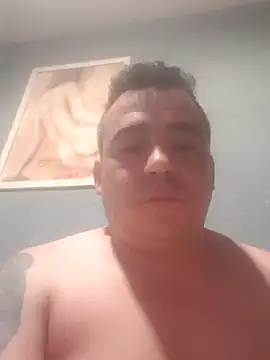 Ismael993A online show from May 18, 2026, 7:09 pm