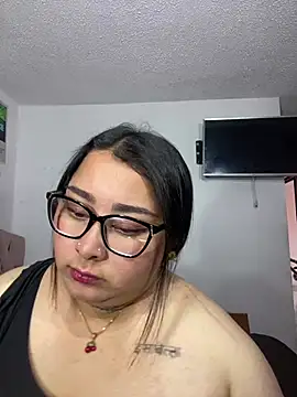 Kloe bigsex online show from April 10, 2026, 10:25 pm