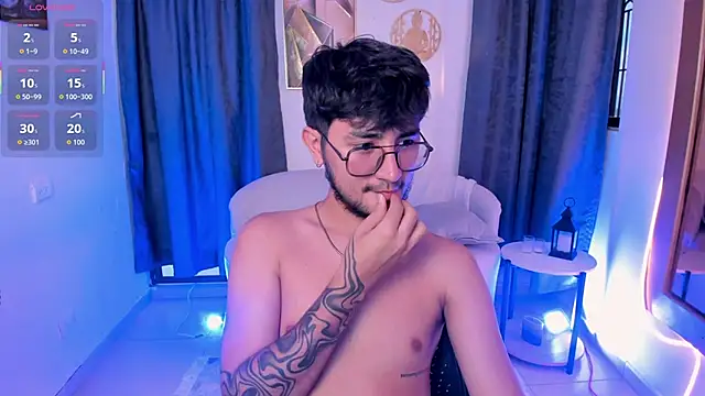 Snapshot of Dante_Rushx chatting on June 26, 2026, 8:35 pm Dante Rushx online show from June 26, 2026, 8:35 pm
