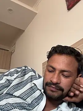 newdelhiBOY  online show from May 31, 2026, 9:16 am