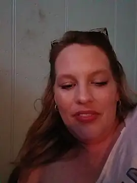 BOUNCYdddBRE online show from April 16, 2026, 6:58 am