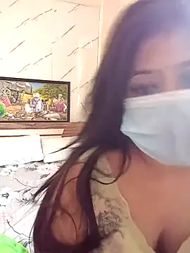 dearmona00 online show from June 27, 2026, 7:46 am