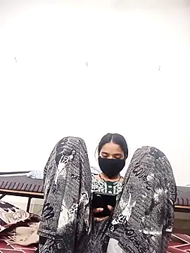 Riya cum66 online show from May 8, 2026, 12:38 am