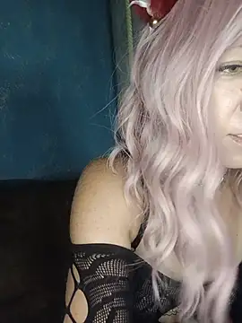 6Lexy Luna9 online show from August 7, 2026, 8:22 pm