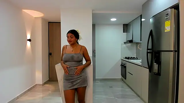 Luxury pleasure 2 online show from April 19, 2026, 12:54 am