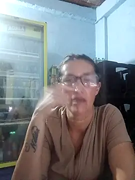 DulceM0609 online show from April 13, 2026, 2:06 am