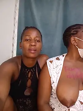Snapshot of DimpleQueen_01 chatting on May 16, 2026, 1:10 pm DimpleQueen 01 online show from May 16, 2026, 1:10 pm