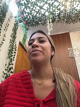 Kimmiebellarie online show from June 17, 2026, 12:18 pm