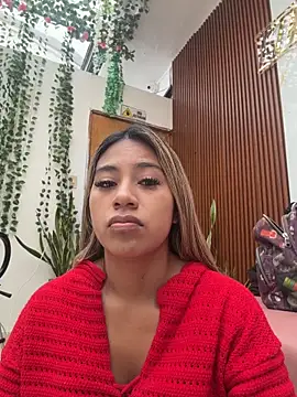 Kimmiebellarie online show from June 30, 2026, 1:45 pm