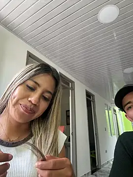 Kimmiebellarie online show from July 12, 2026, 8:22 pm