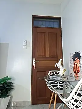 Sexxy Babe2 online show from May 5, 2026, 6:05 pm